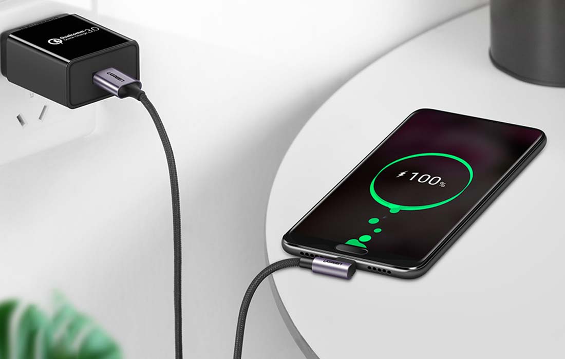 Cable USB-C angular